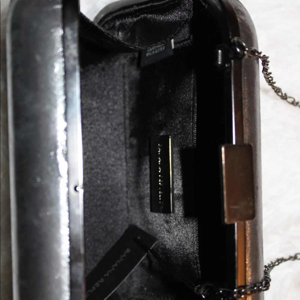 Silver/Gray Handbag - Picture 2 of 4